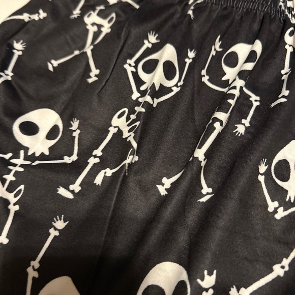 Women's Pajama Set black Skeleton Cami Top & Shorts Sleepwear Loungewear Set - Picture 2 of 10
